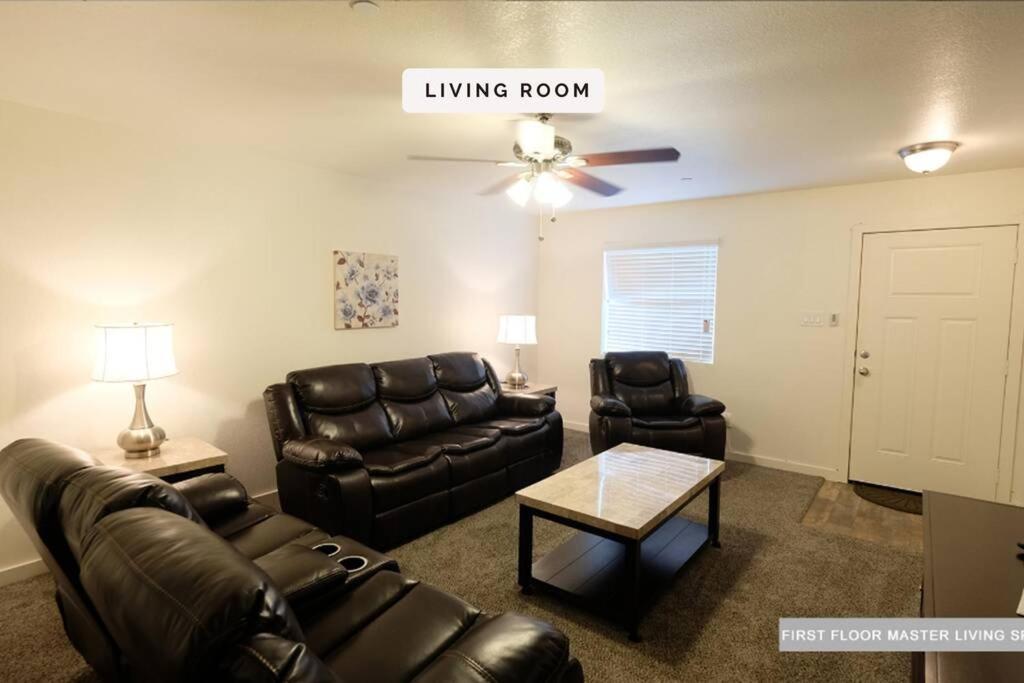 Villa 3 Story, 3 Bdrm, 4 Beds, 2 Bath, North Houston, Iah - 10B Extérieur photo