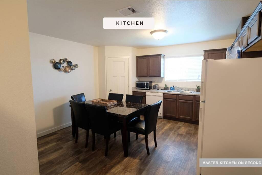 Villa 3 Story, 3 Bdrm, 4 Beds, 2 Bath, North Houston, Iah - 10B Extérieur photo